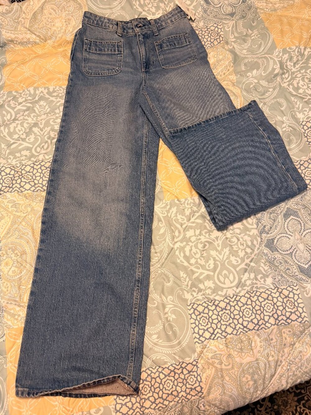 FREE ASSEMBLY ladies wide-leg jeans Size 0 NWT